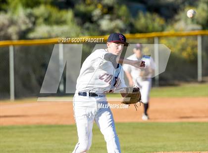 Thumbnail 1 in Great Oak @ Steele Canyon photogallery.