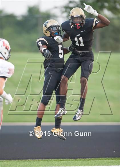 Thumbnail 2 in Lake Highlands @ Plano East photogallery.