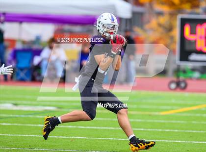 Thumbnail 1 in Richland @ Sumner (WIAA 4A Round 1) photogallery.