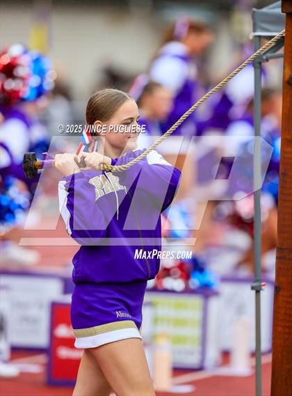 Thumbnail 2 in Richland @ Sumner (WIAA State 4A Playoffs) photogallery.