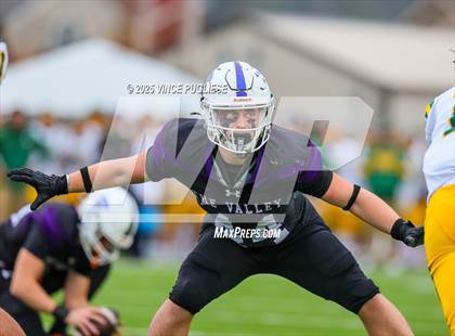 Thumbnail 3 in Richland @ Sumner (WIAA State 4A Playoffs) photogallery.