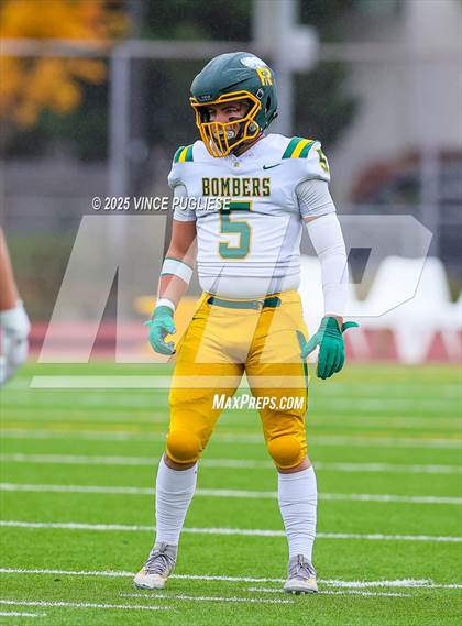 Thumbnail 2 in Richland @ Sumner (WIAA 4A Round 1) photogallery.