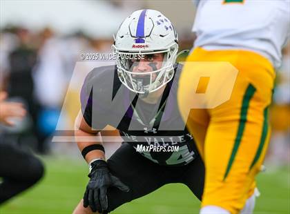 Thumbnail 1 in Richland @ Sumner (WIAA State 4A Playoffs) photogallery.