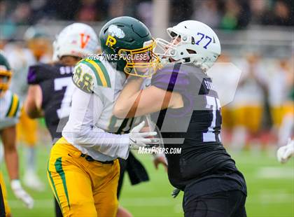 Thumbnail 3 in Richland @ Sumner (WIAA State 4A Playoffs) photogallery.