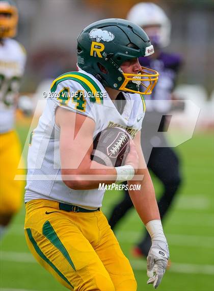 Thumbnail 2 in Richland @ Sumner (WIAA State 4A Playoffs) photogallery.