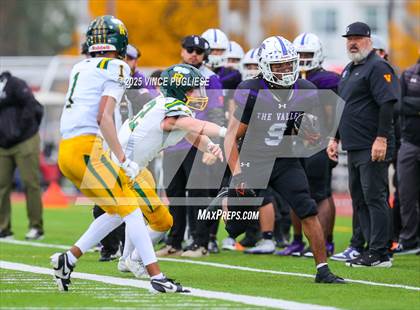 Thumbnail 3 in Richland @ Sumner (WIAA 4A Round 1) photogallery.