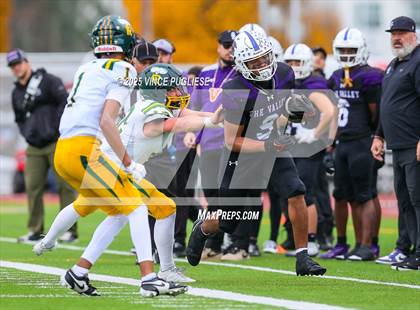 Thumbnail 2 in Richland @ Sumner (WIAA State 4A Playoffs) photogallery.