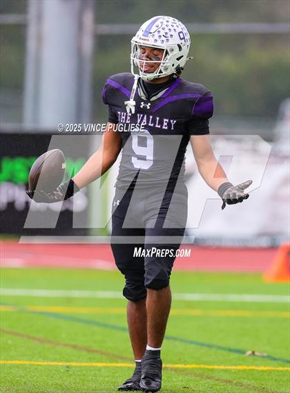 Thumbnail 2 in Richland @ Sumner (WIAA State 4A Playoffs) photogallery.