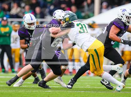 Thumbnail 3 in Richland @ Sumner (WIAA 4A Round 1) photogallery.