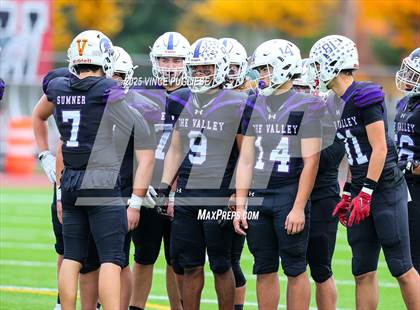 Thumbnail 2 in Richland @ Sumner (WIAA 4A Round 1) photogallery.