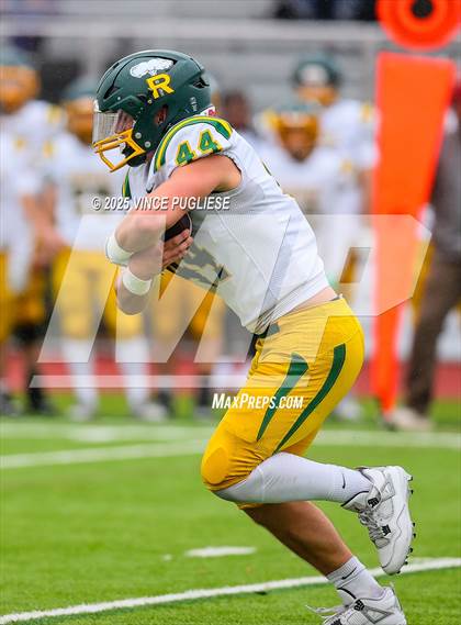 Thumbnail 1 in Richland @ Sumner (WIAA State 4A Playoffs) photogallery.