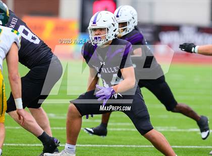 Thumbnail 1 in Richland @ Sumner (WIAA 4A Round 1) photogallery.