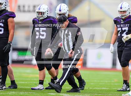 Thumbnail 3 in Richland @ Sumner (WIAA State 4A Playoffs) photogallery.