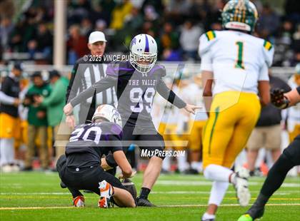 Thumbnail 2 in Richland @ Sumner (WIAA State 4A Playoffs) photogallery.