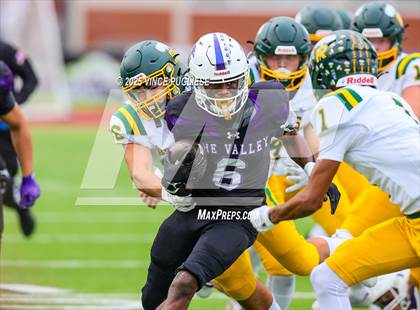 Thumbnail 2 in Richland @ Sumner (WIAA State 4A Playoffs) photogallery.