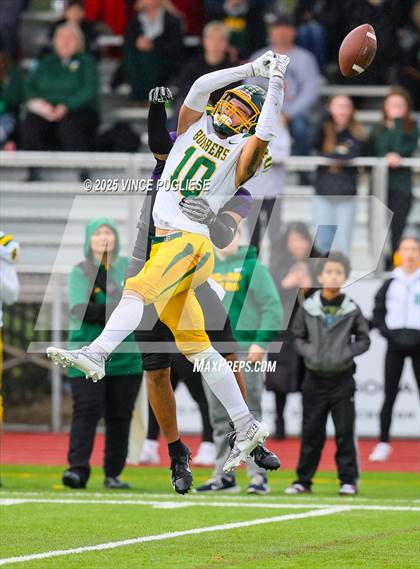 Thumbnail 2 in Richland @ Sumner (WIAA 4A Round 1) photogallery.