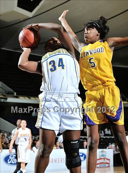 Thumbnail 2 in JW North vs. Lynwood (CIF SS D2AA Final) photogallery.