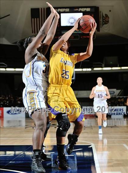 Thumbnail 1 in JW North vs. Lynwood (CIF SS D2AA Final) photogallery.