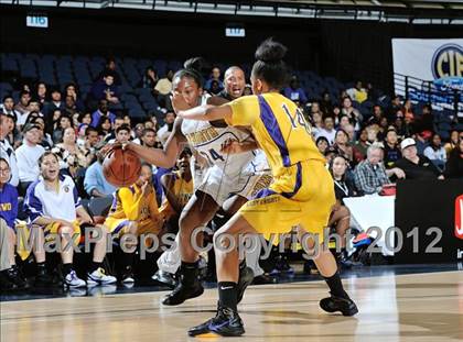 Thumbnail 1 in JW North vs. Lynwood (CIF SS D2AA Final) photogallery.