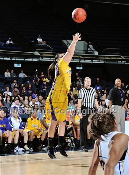Thumbnail 1 in JW North vs. Lynwood (CIF SS D2AA Final) photogallery.