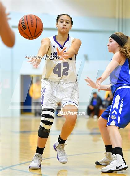 Thumbnail 2 in Yerington vs. Smith Valley (Serpent Classic) photogallery.