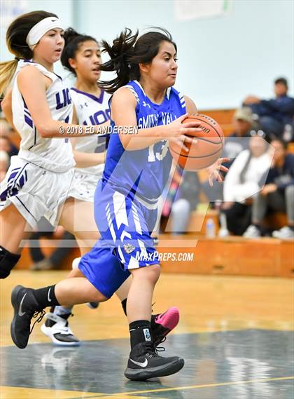Thumbnail 1 in Yerington vs. Smith Valley (Serpent Classic) photogallery.