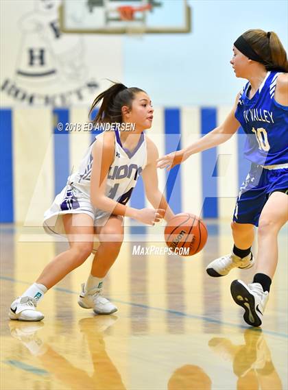 Thumbnail 3 in Yerington vs. Smith Valley (Serpent Classic) photogallery.