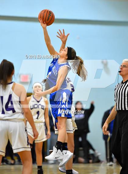 Thumbnail 2 in Yerington vs. Smith Valley (Serpent Classic) photogallery.