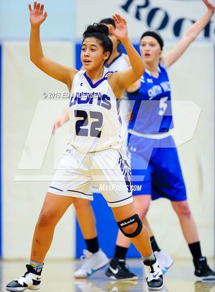Thumbnail 1 in Yerington vs. Smith Valley (Serpent Classic) photogallery.