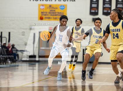 Thumbnail 2 in Lee vs. Arlington photogallery.