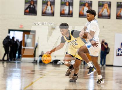 Thumbnail 2 in Lee vs. Arlington photogallery.