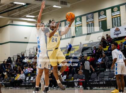 Thumbnail 3 in Lee vs. Arlington photogallery.