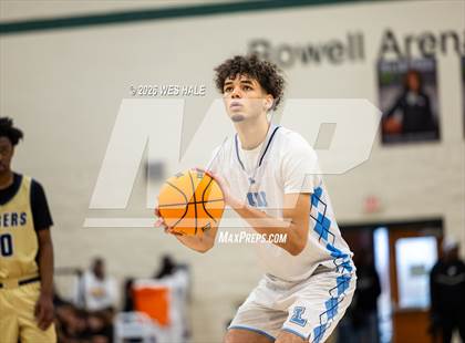 Thumbnail 1 in Lee vs. Arlington photogallery.