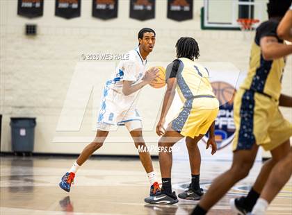 Thumbnail 2 in Lee vs. Arlington photogallery.