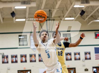 Thumbnail 3 in Lee vs. Arlington photogallery.