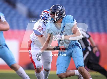 Thumbnail 3 in Valor Christian vs. Cherry Creek (CHSAA 5A Final) photogallery.
