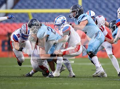 Thumbnail 3 in Valor Christian vs. Cherry Creek (CHSAA 5A Final) photogallery.