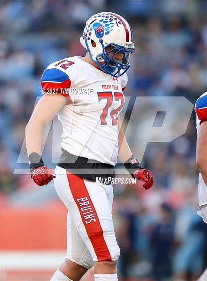 Thumbnail 2 in Valor Christian vs. Cherry Creek (CHSAA 5A Final) photogallery.