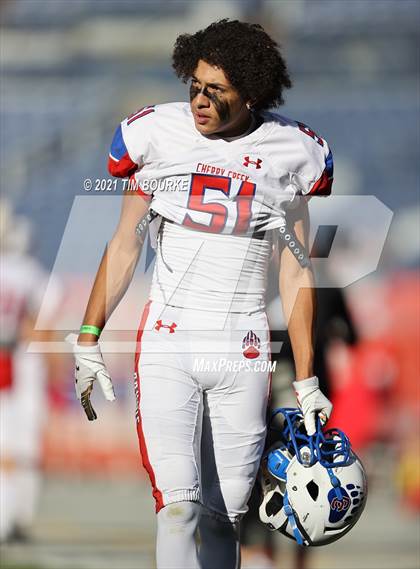 Thumbnail 1 in Valor Christian vs. Cherry Creek (CHSAA 5A Final) photogallery.