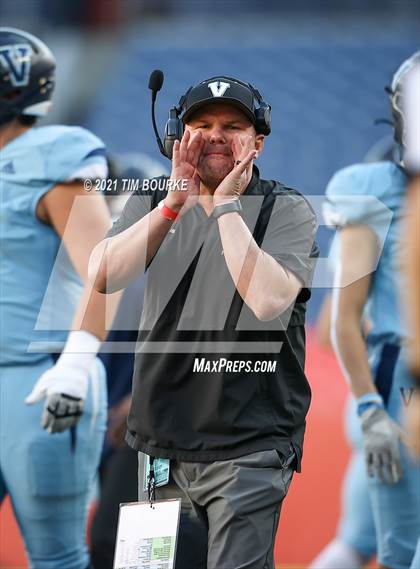 Thumbnail 1 in Valor Christian vs. Cherry Creek (CHSAA 5A Final) photogallery.