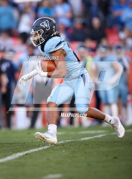 Thumbnail 3 in Valor Christian vs. Cherry Creek (CHSAA 5A Final) photogallery.