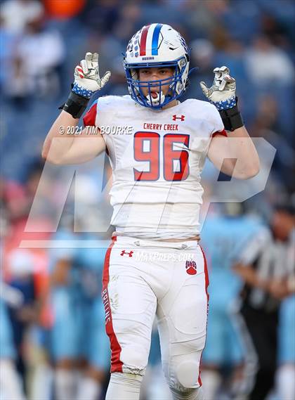 Thumbnail 1 in Valor Christian vs. Cherry Creek (CHSAA 5A Final) photogallery.