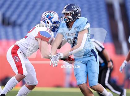 Thumbnail 1 in Valor Christian vs. Cherry Creek (CHSAA 5A Final) photogallery.