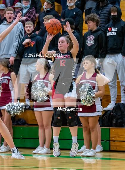 Thumbnail 3 in WF West vs Archbishop Murphy (WIAA 2A Regional Playoff) photogallery.