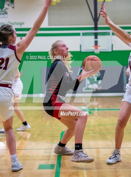 Thumbnail 3 in WF West vs Archbishop Murphy (WIAA 2A Regional Playoff) photogallery.