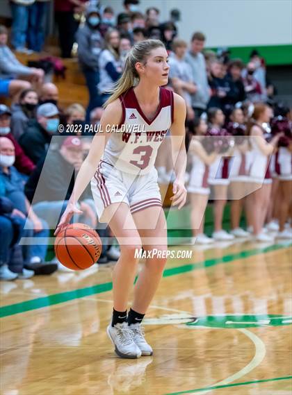 Thumbnail 3 in WF West vs Archbishop Murphy (WIAA 2A Regional Playoff) photogallery.