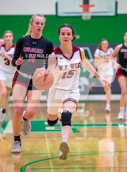 Thumbnail 1 in WF West vs Archbishop Murphy (WIAA 2A Regional Playoff) photogallery.