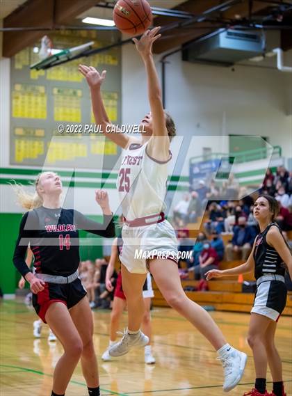 Thumbnail 3 in WF West vs Archbishop Murphy (WIAA 2A Regional Playoff) photogallery.