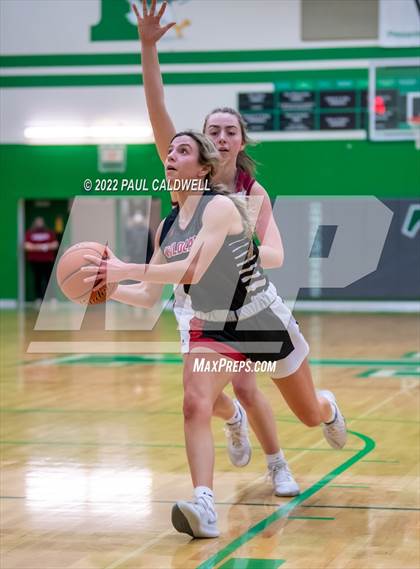 Thumbnail 1 in WF West vs Archbishop Murphy (WIAA 2A Regional Playoff) photogallery.