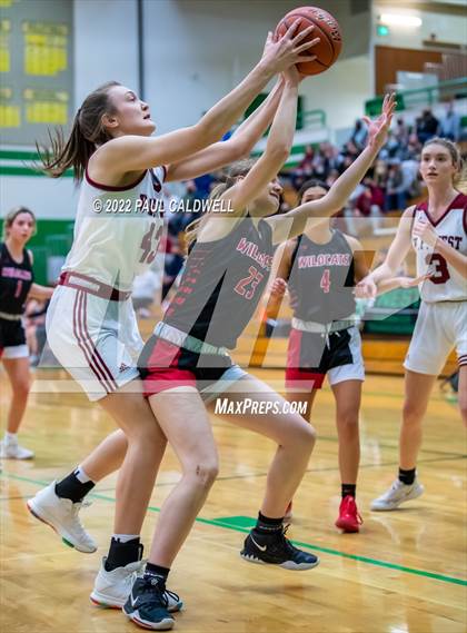 Thumbnail 1 in WF West vs Archbishop Murphy (WIAA 2A Regional Playoff) photogallery.